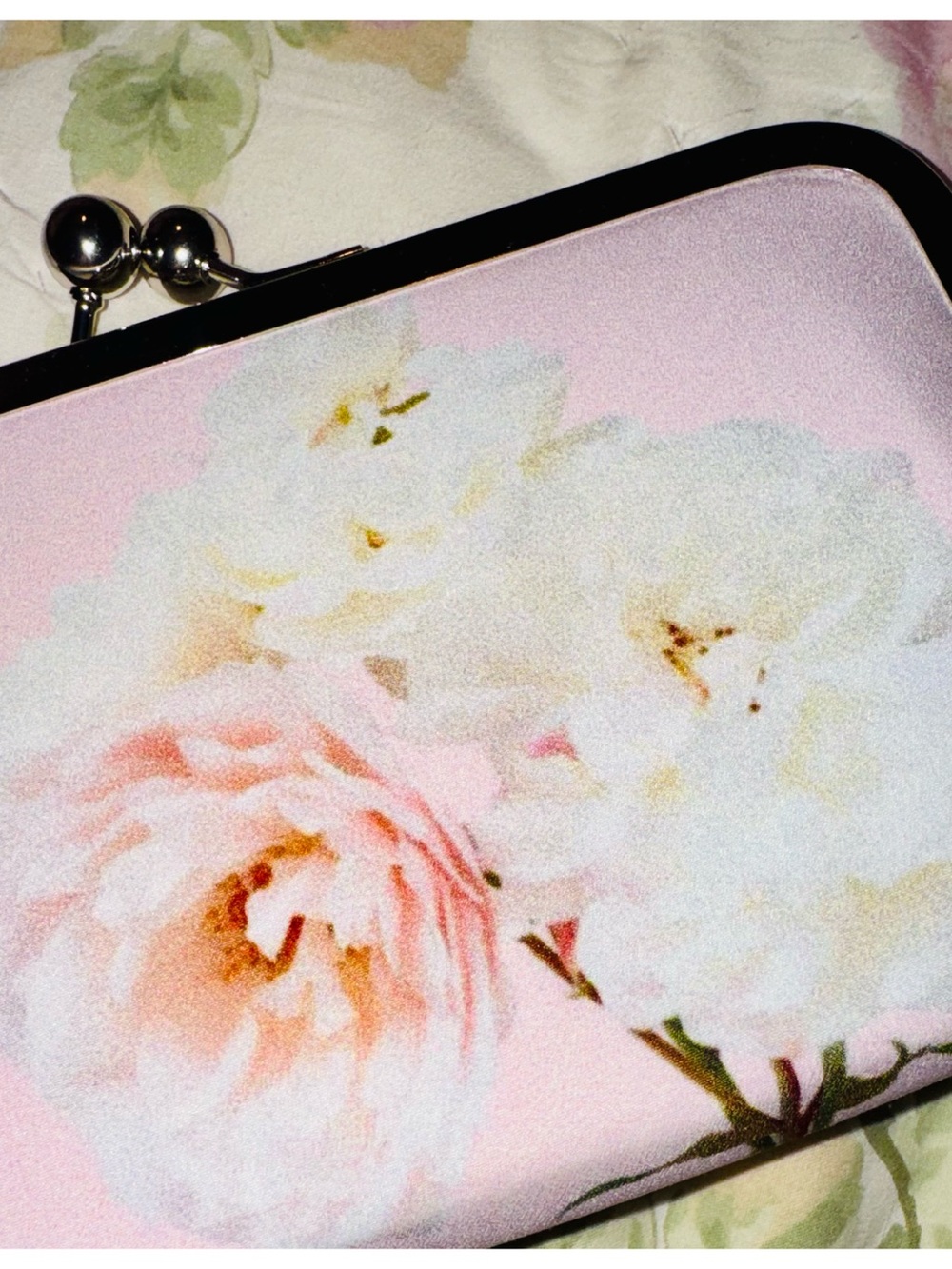 Pink Roses Clutch Crossbody - Picture 7 of 12